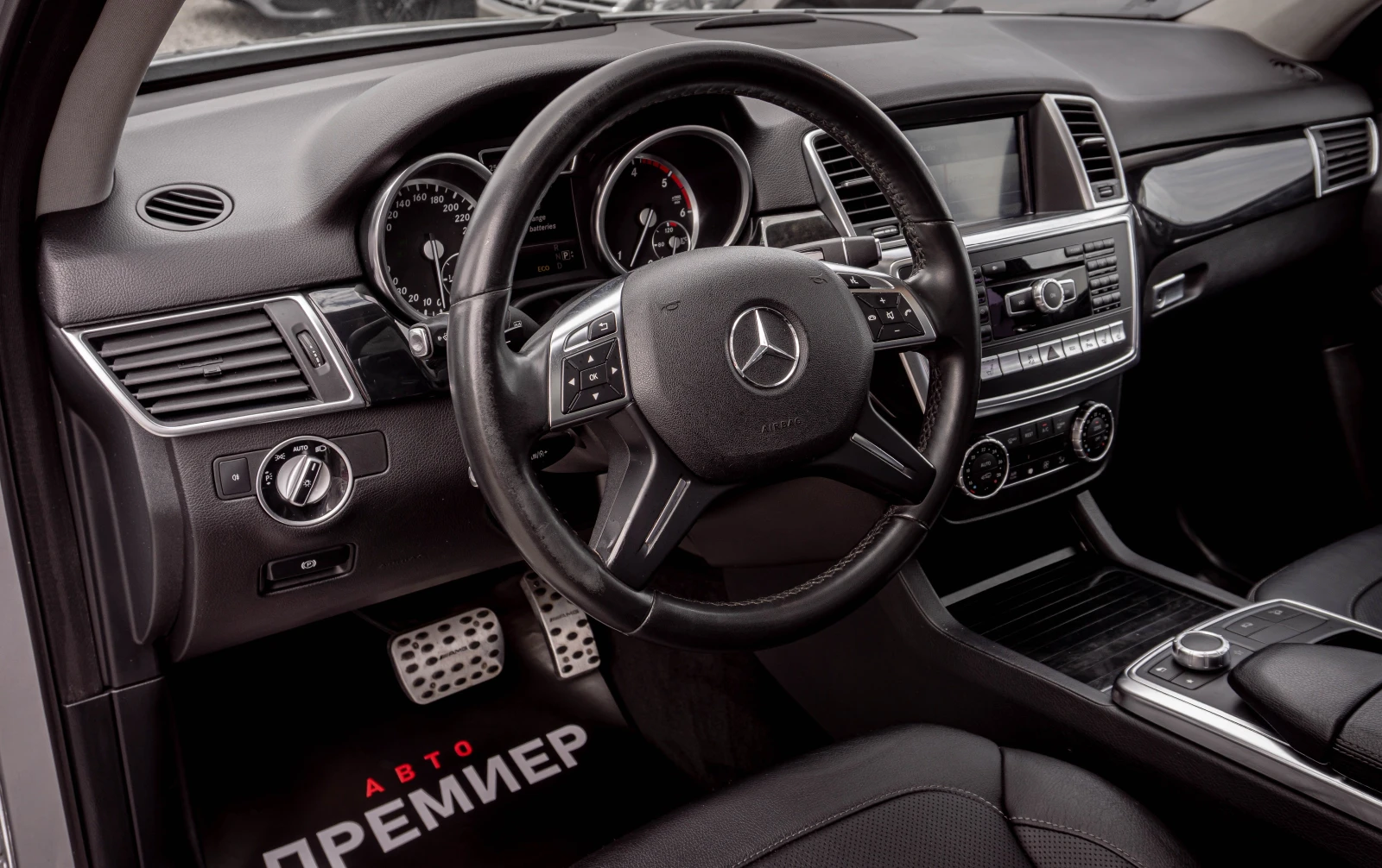 Mercedes-Benz ML 350 BlueTEC-4MATIC-РЕАЛНИ КМ-ГАРАНЦИЯ!, снимка 7 - Автомобили и джипове - 54608562