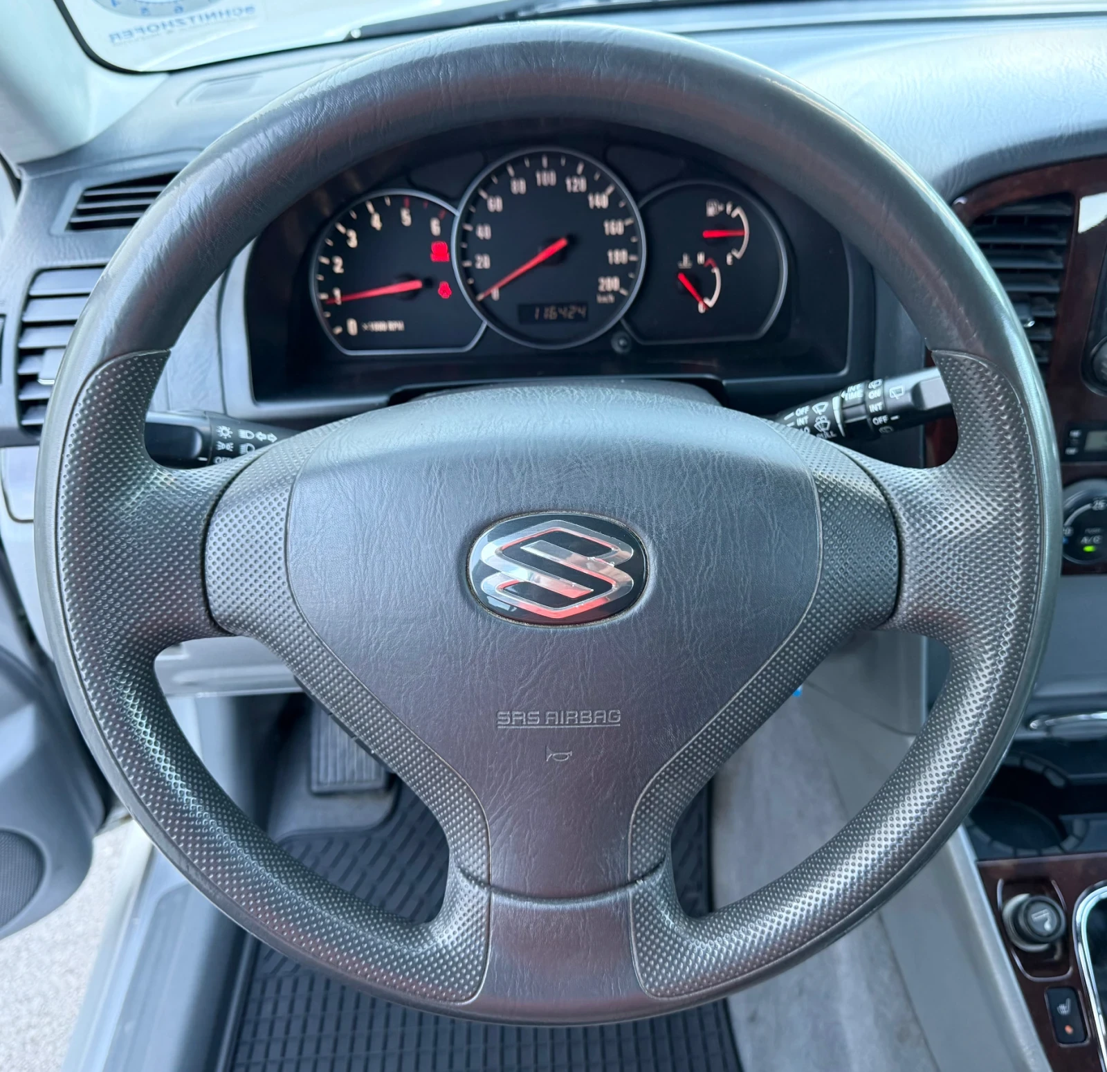 Suzuki Grand vitara XL 7/2.0 HDi/109kc/4x4/* LUXURY* /Климатроник, снимка 10 - Автомобили и джипове - 54623225