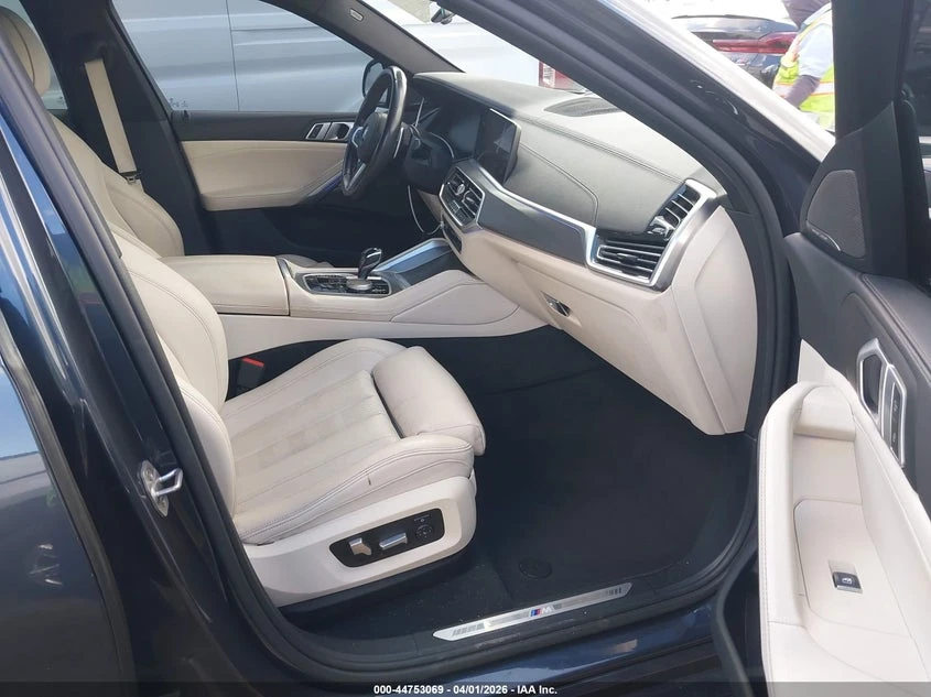 BMW X6 ПОДГРЕВИ * ПАНО * KEYLESS * H/K, снимка 5 - Автомобили и джипове - 55049117