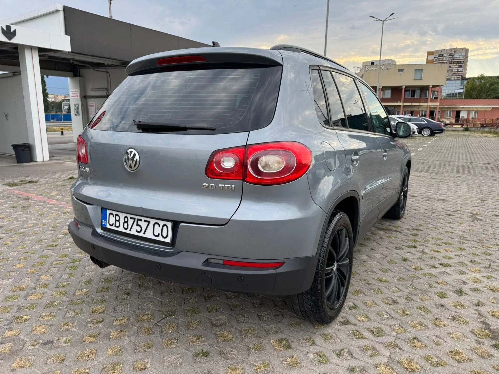 VW Tiguan 4x4 2.0TDi Автоматик 1 ви Собственик Германия, снимка 6 - Автомобили и джипове - 55247460