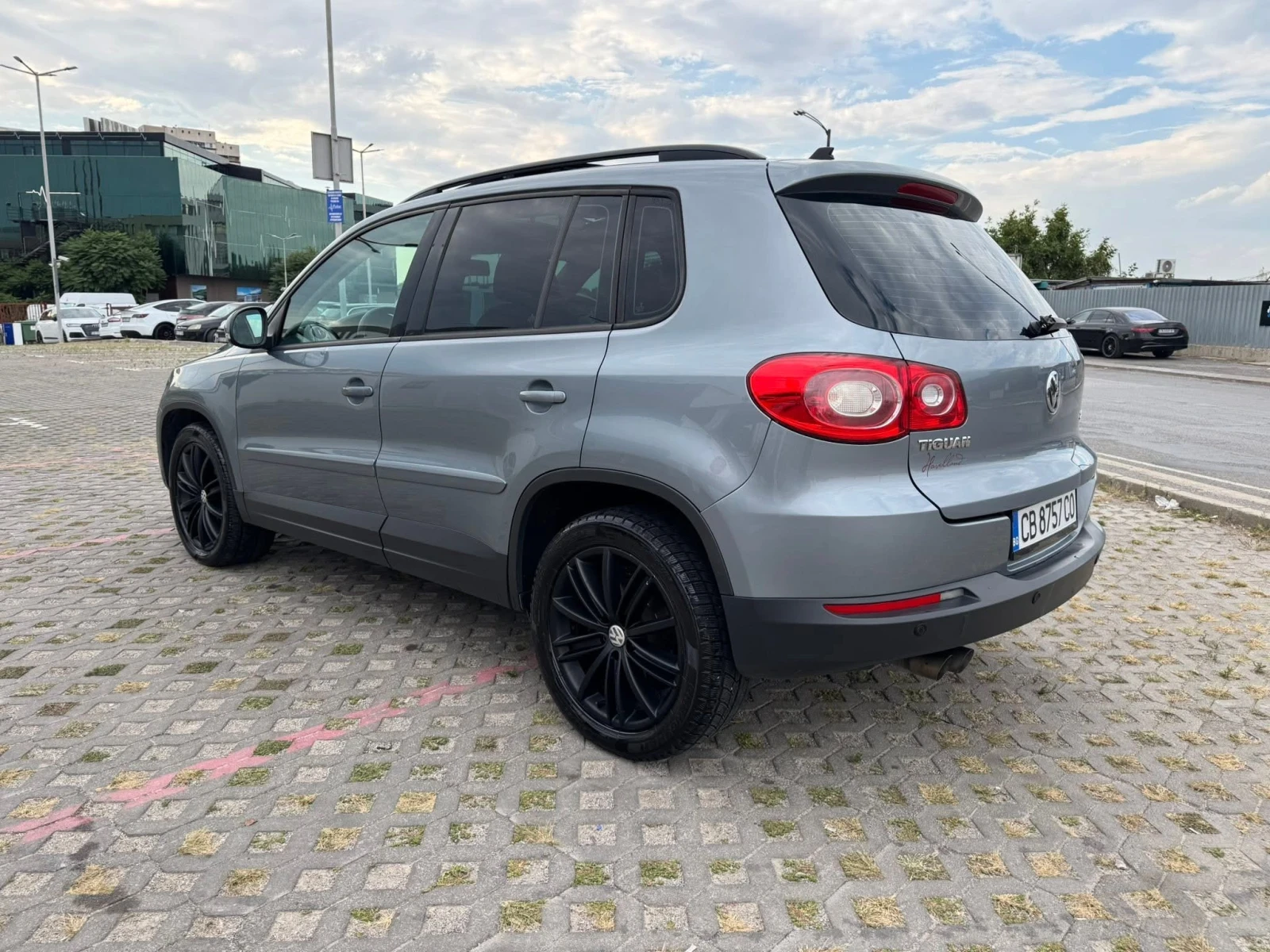 VW Tiguan 4x4 2.0TDi Автоматик 1 ви Собственик Германия, снимка 8 - Автомобили и джипове - 55247460