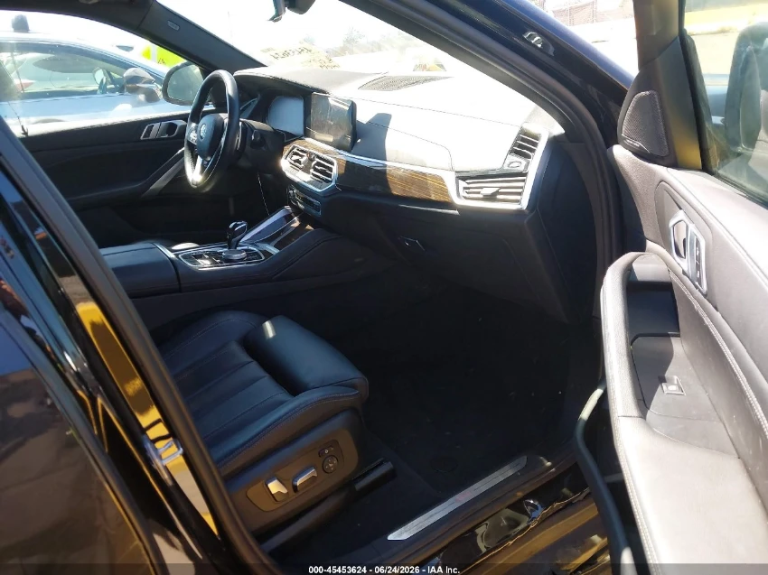 BMW X6 40I XDRIVE* 360* KEYLESS* HARMON* PANO* HUD* DISTR | Mobile.bg � ����������� 5