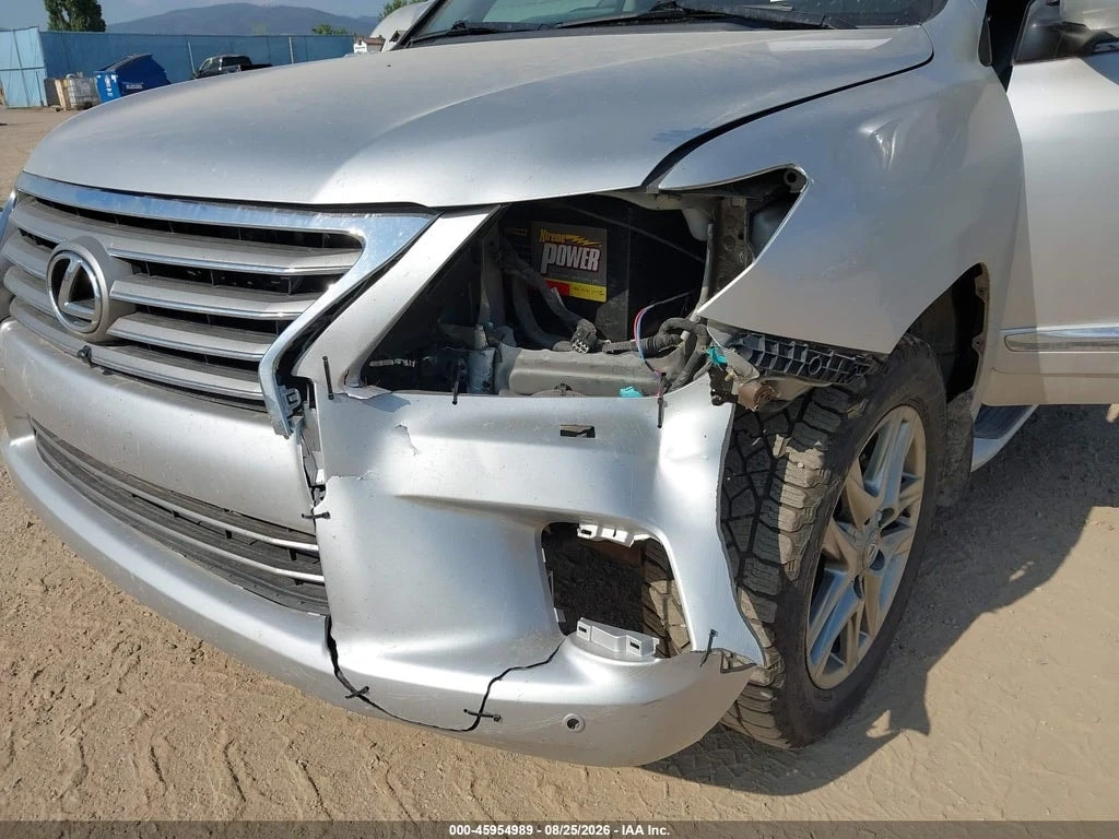 Lexus LX 570 5.7 V8 * MARK LEVINSON * CARFAX * 7 МЕСТЕН * , снимка 6 - Автомобили и джипове - 56023014
