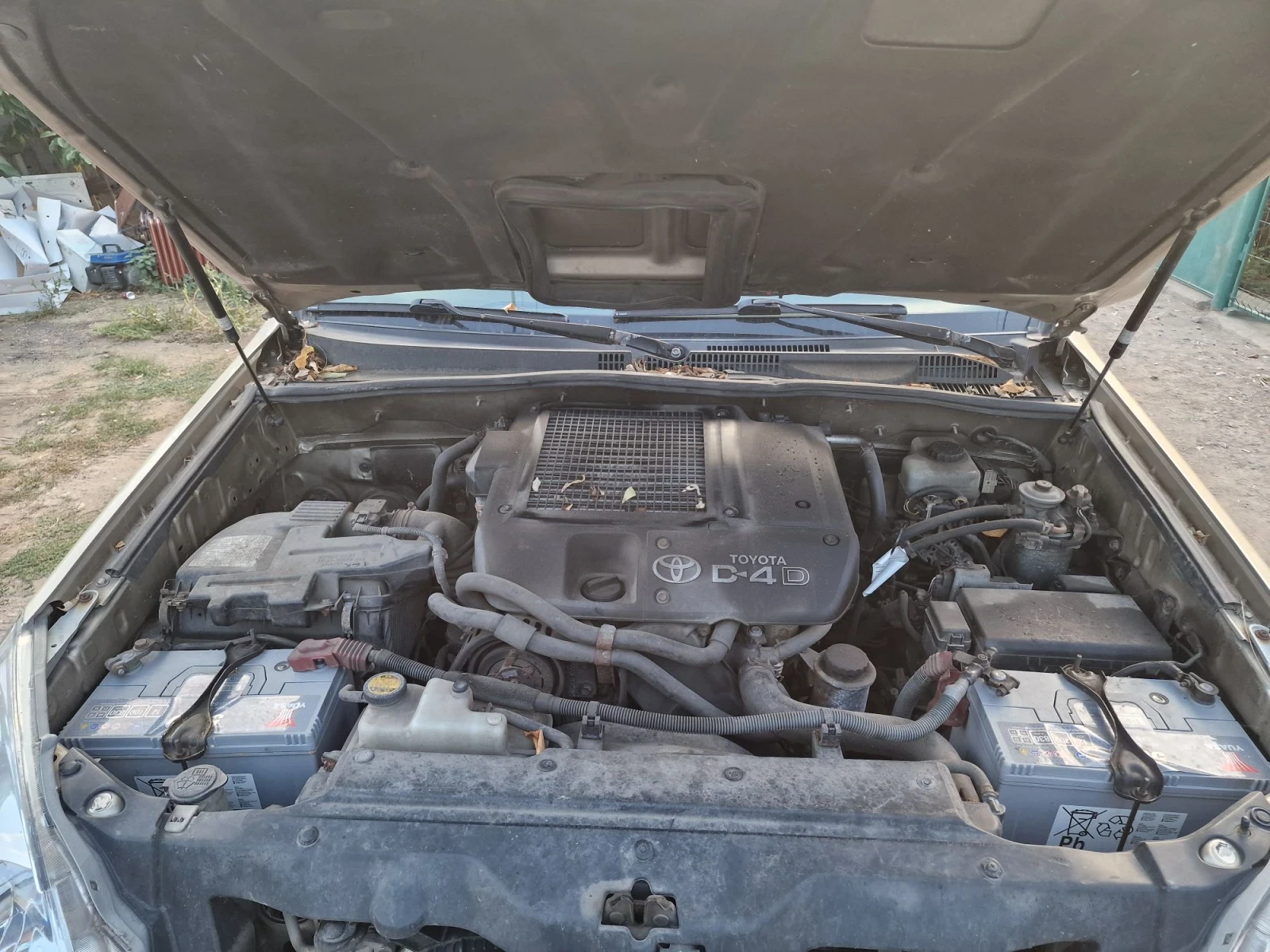 Toyota Land cruiser Всички екстри, 2 чифта гуми, снимка 13 - Автомобили и джипове - 56144344