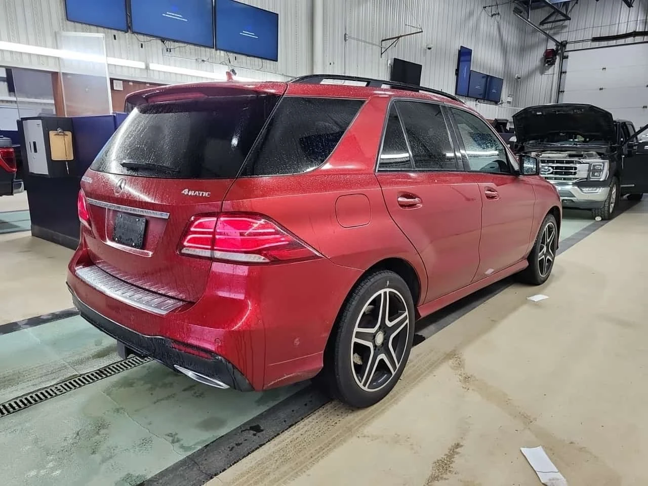 Mercedes-Benz GLE 350 D * CARFAX * ����� �� ����������� | Mobile.bg � ����������� 3