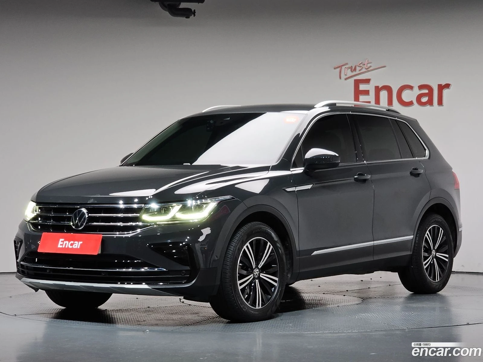 VW Tiguan 2.0 TDI Premium* КРАЙНА ЦЕНА ДО BG