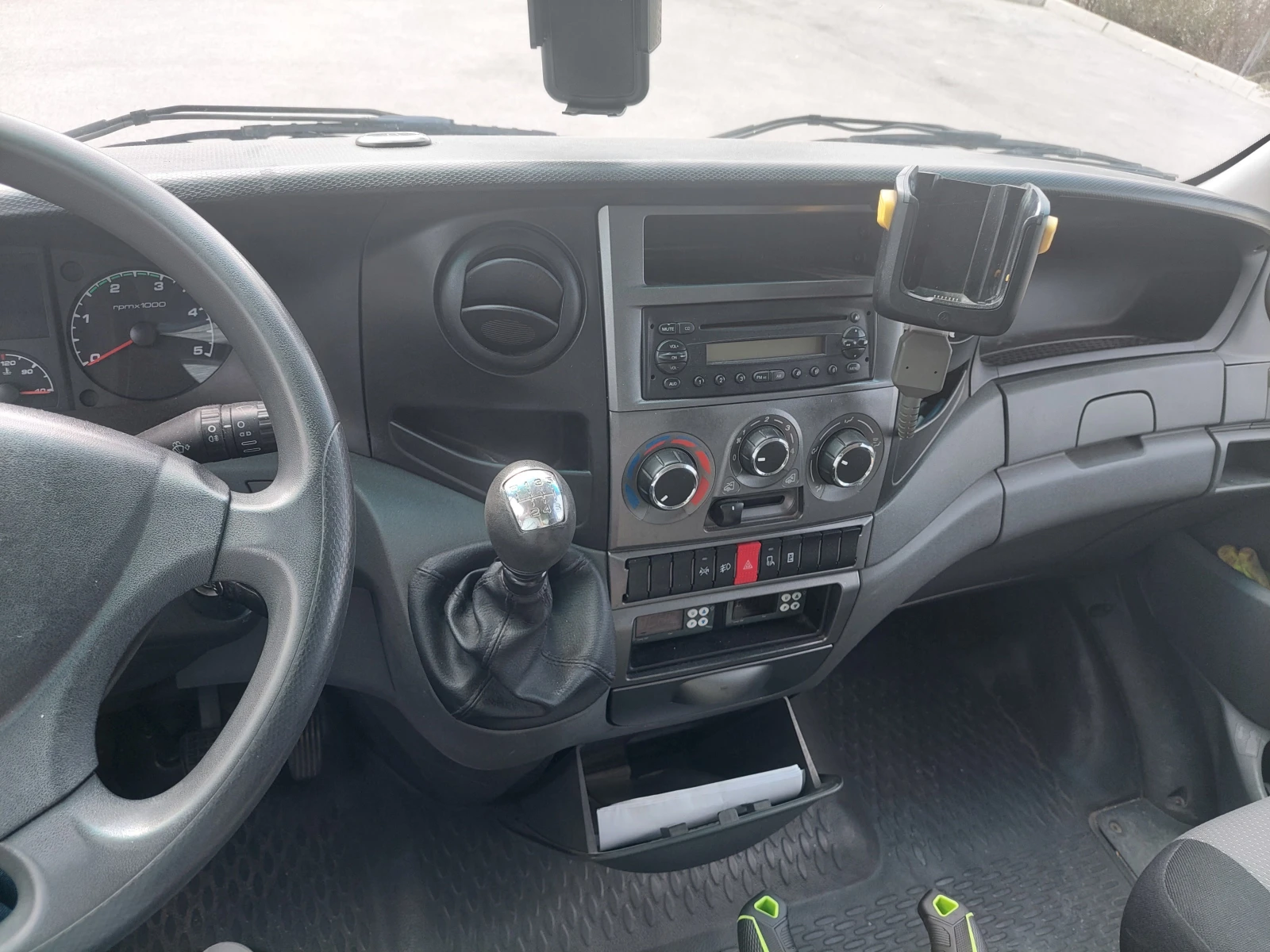 Iveco 35c15 | Mobile.bg   6