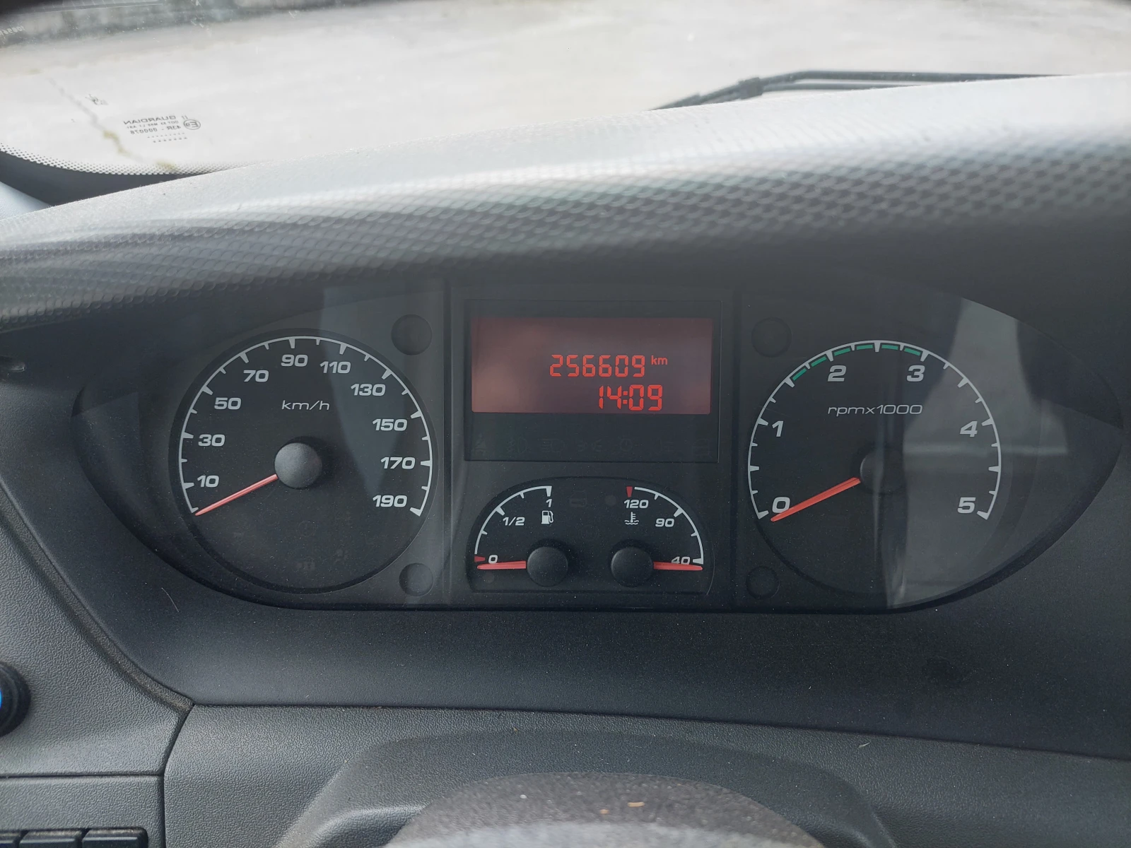 Iveco 35c15 | Mobile.bg   5