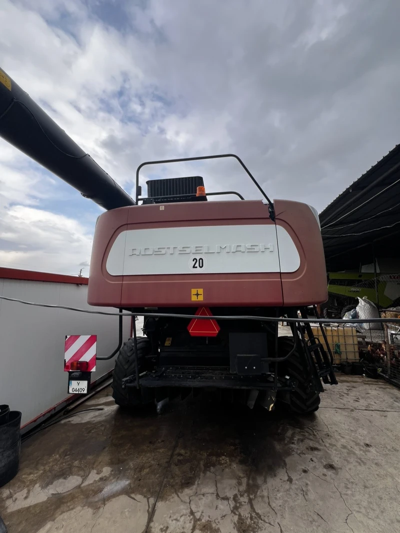 Комбайн Rostselmash Torum, снимка 13 - Селскостопанска техника - 50384283