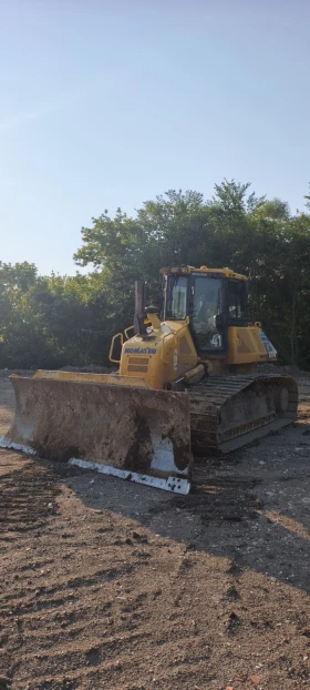 Булдозер Komatsu 61