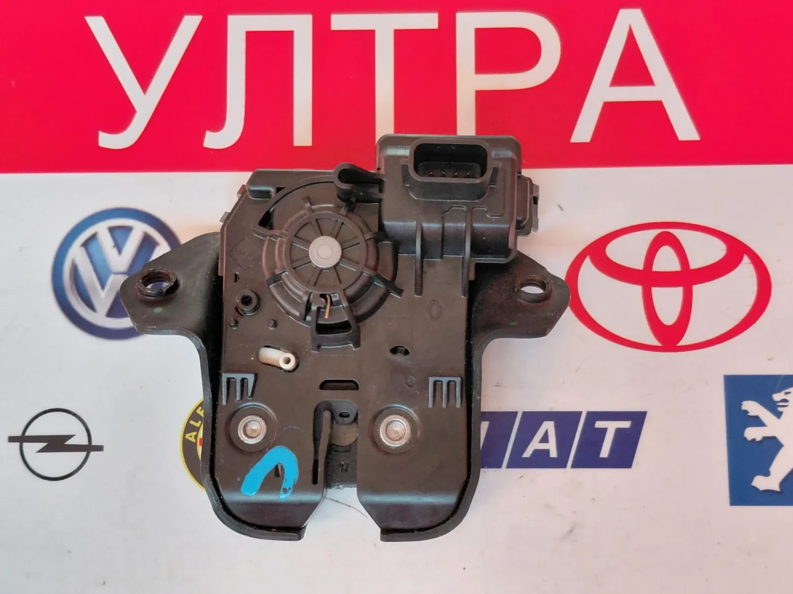 905030754R Брава заден капак DACIA DUSTER 2024г. 905030754R--A  40607265, снимка 2 - Части - 55952737