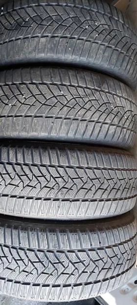 Гуми Зимни 215/55R17, снимка 1