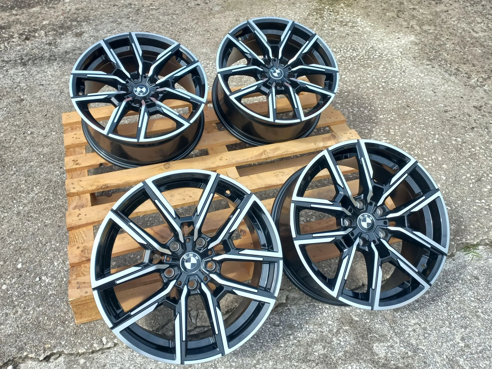 ������ �� BMW | Mobile.bg � ����������� 8