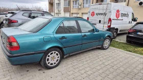 Mercedes-Benz C 250, снимка 2