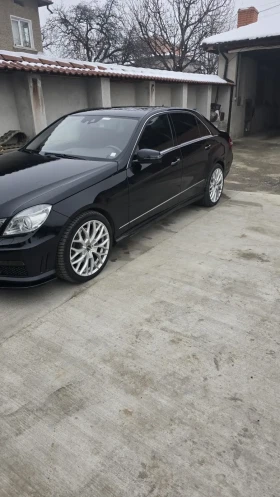 Mercedes-Benz E 500 5.5 388, снимка 2