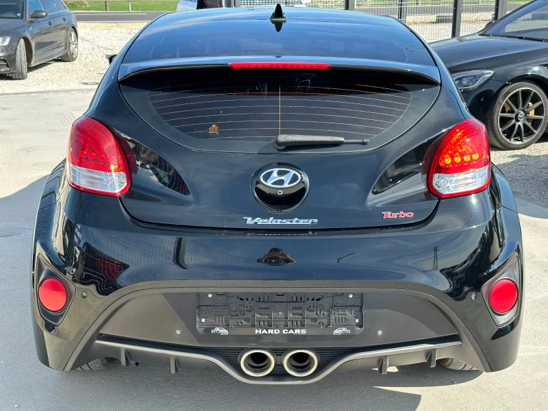 Hyundai Veloster  Turbo*1.6i*2016*Ръчка*, снимка 5 - Автомобили и джипове - 45856811