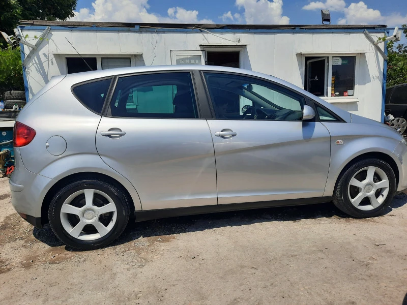 Seat Altea 1.9TDI 105?  НОВА Е!, снимка 4 - Автомобили и джипове - 46617323