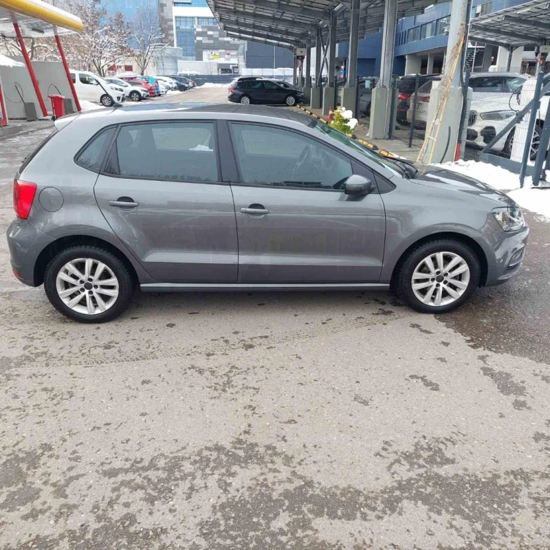 VW Polo TSI Blue Motion, снимка 2 - Автомобили и джипове - 48670384