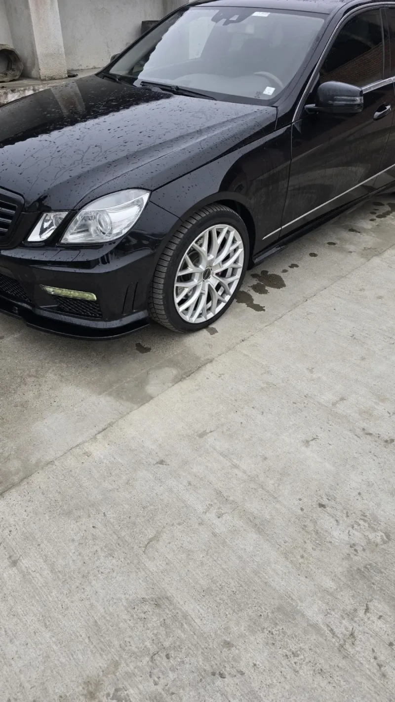 Mercedes-Benz E 500 5.5 388, снимка 8 - Автомобили и джипове - 49339195