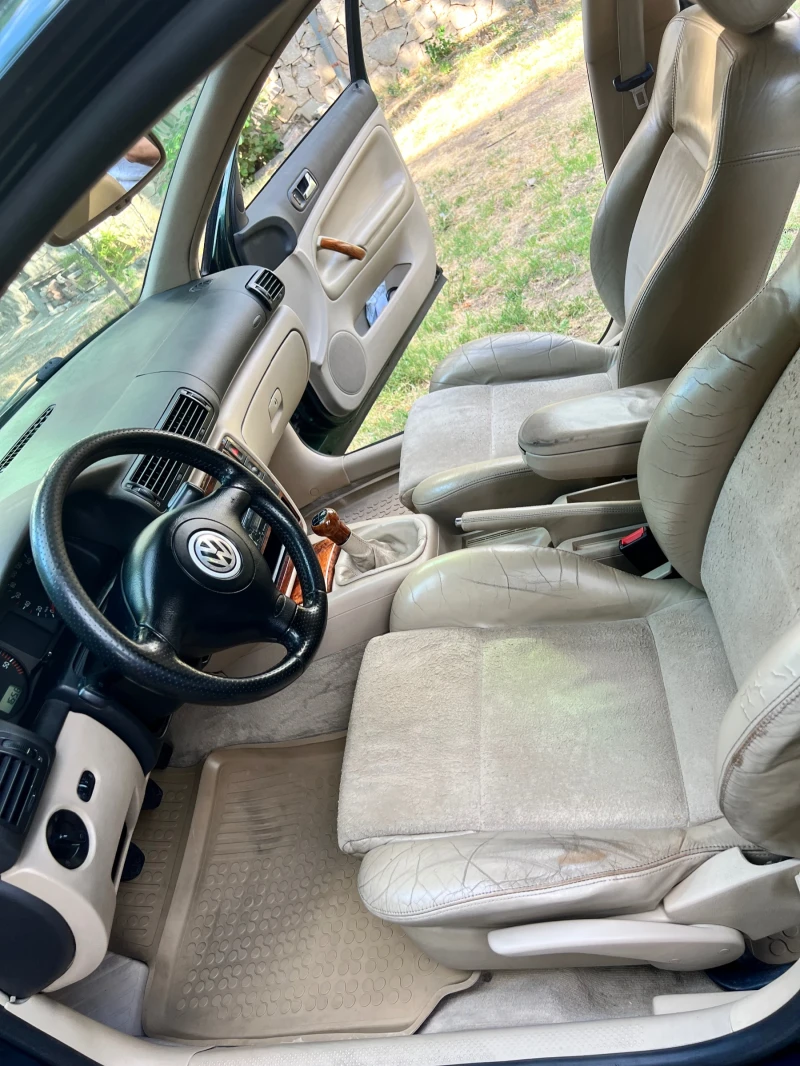 VW Passat, снимка 10 - Автомобили и джипове - 52096001