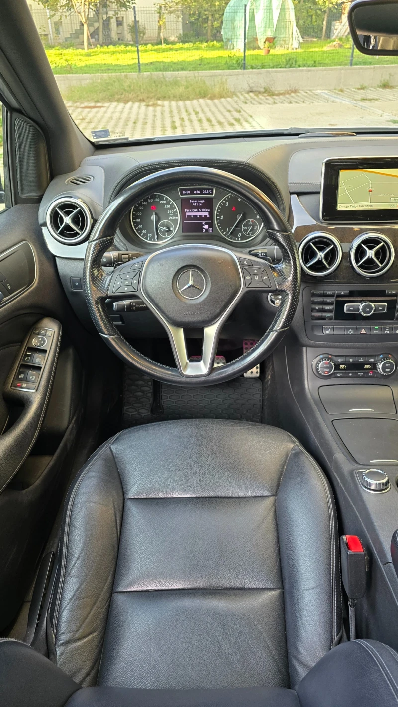 Mercedes-Benz B 200, снимка 12 - Автомобили и джипове - 52249655