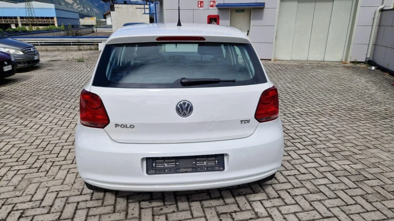 VW Polo, снимка 5 - Автомобили и джипове - 52529137