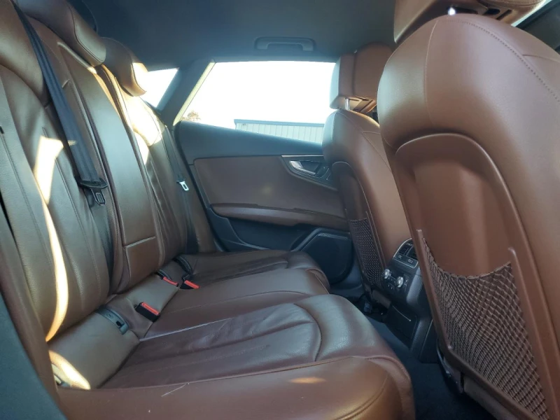 Audi A7 3.0 TFSI PREMIUM PLUS, снимка 10 - Автомобили и джипове - 52614428