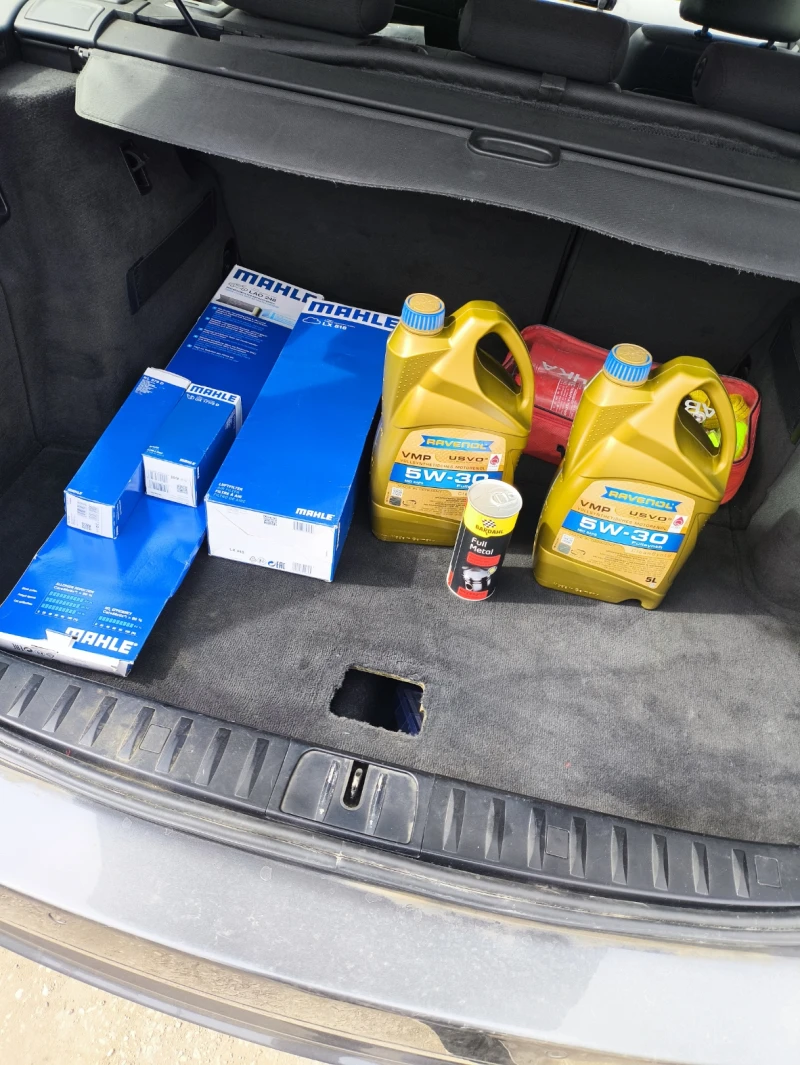 BMW 330, снимка 12 - Автомобили и джипове - 52711262