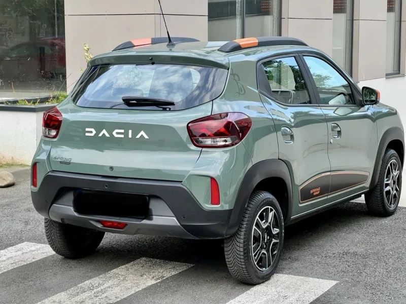 Dacia Spring 26500км 12.2023г, снимка 5 - Автомобили и джипове - 53004526