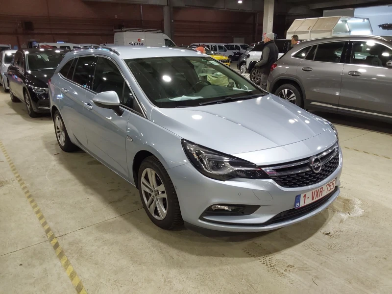 Opel Astra 1.6 CDTi Innovation-ПЪЛНА КОЖА-ОЧАКВАН ВНОС, снимка 2 - Автомобили и джипове - 53561903