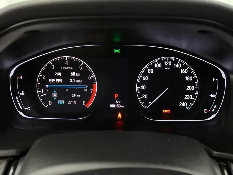 Honda Accord 1.5 TURBO, снимка 8 - Автомобили и джипове - 54956640