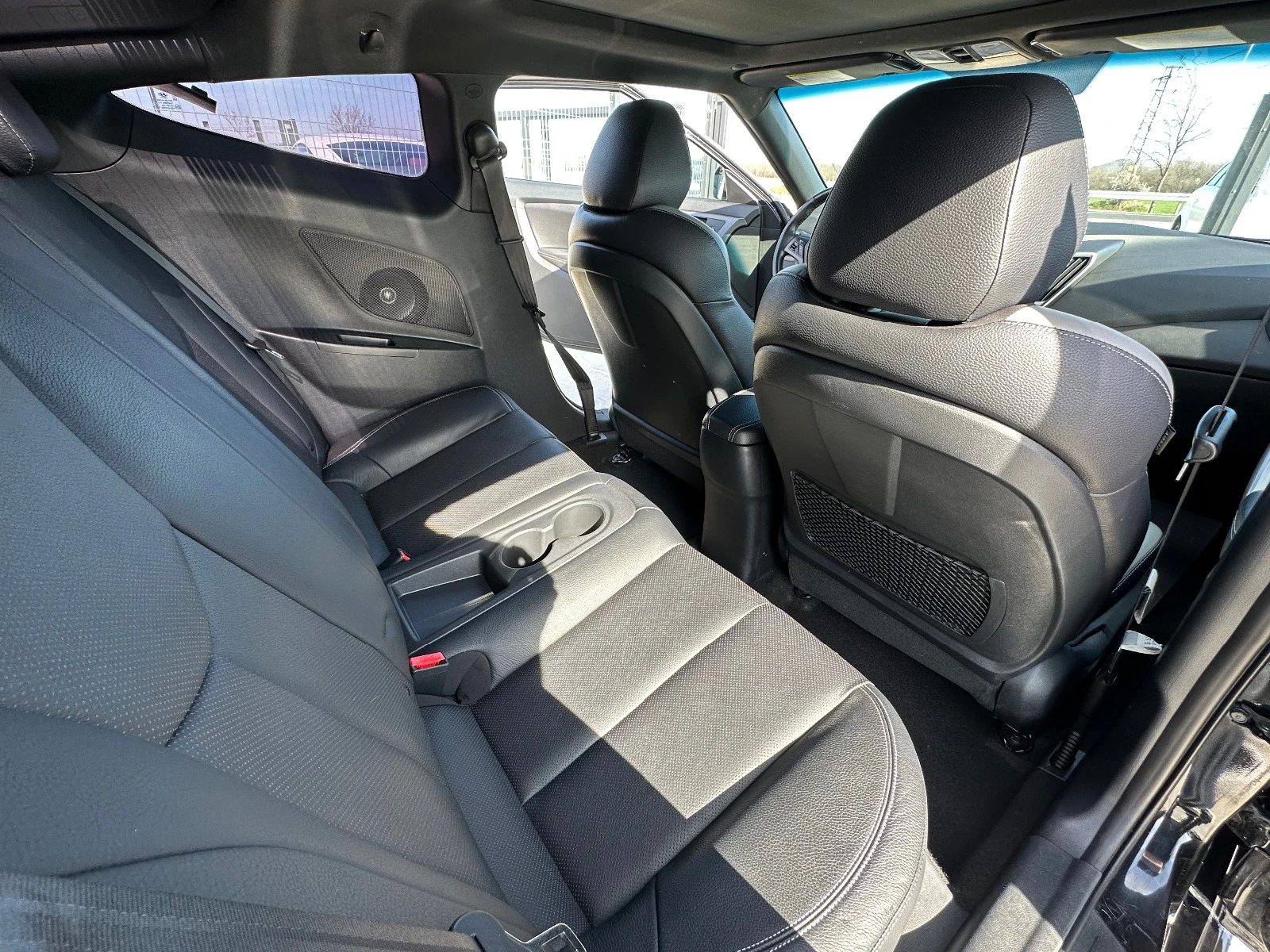 Hyundai Veloster  Turbo* 1.6i* 2016* *  | Mobile.bg   16