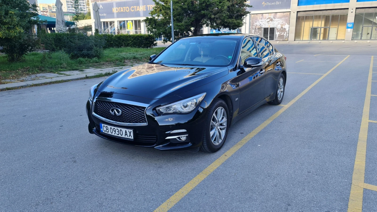 Infiniti Q50 ПЕРФЕКТЕН! Автоматик/Бензин - изображение 4