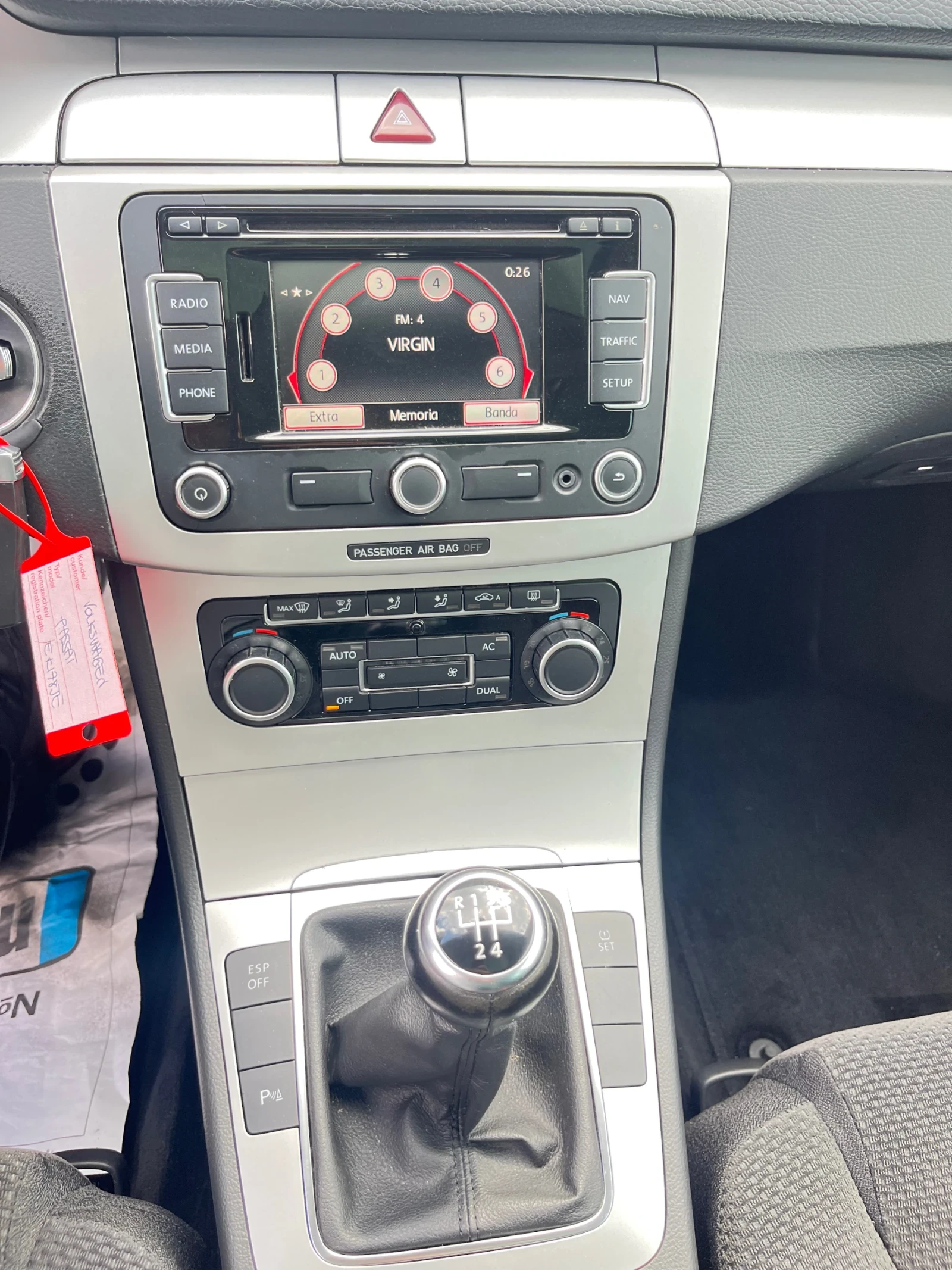 VW Passat 2.0TDI-110k.c. Navi., EURO5 | Mobile.bg — изображение 14