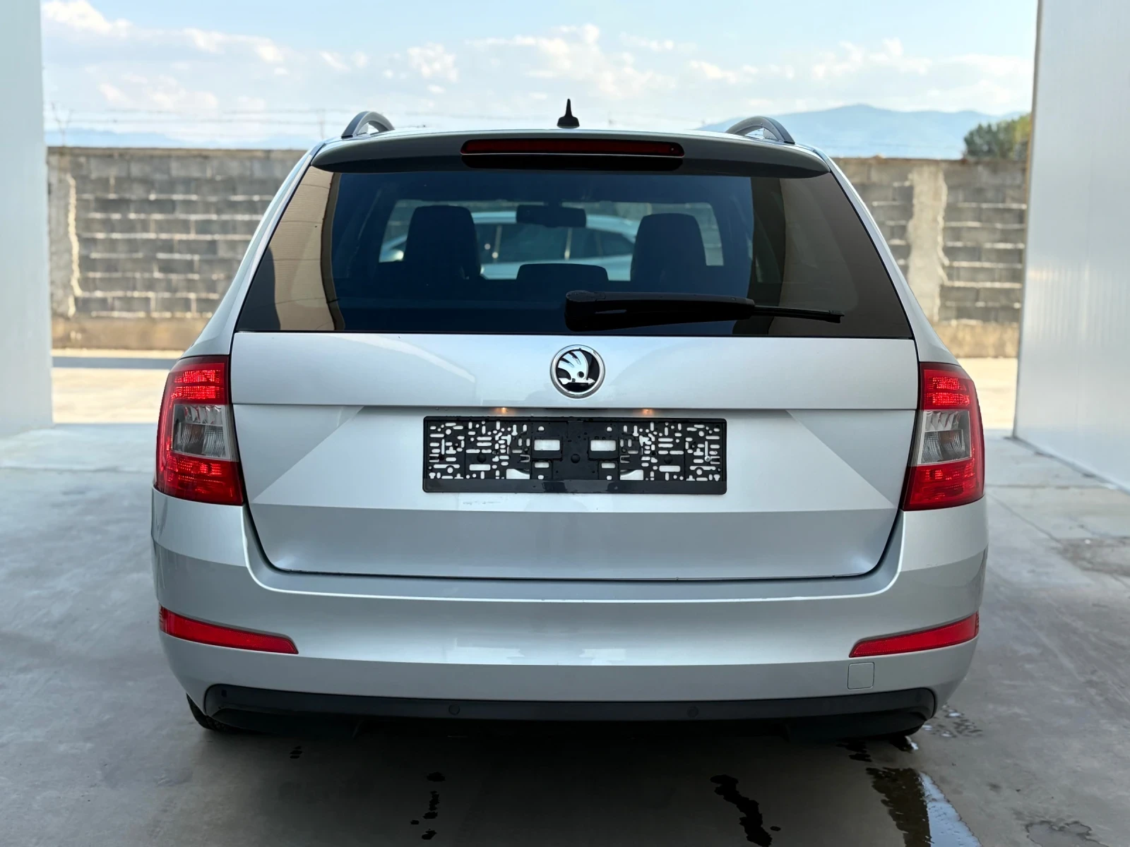 Skoda Octavia SportLine* 1.6 TDI* 110кс* Navi* EURO6 - изображение 6