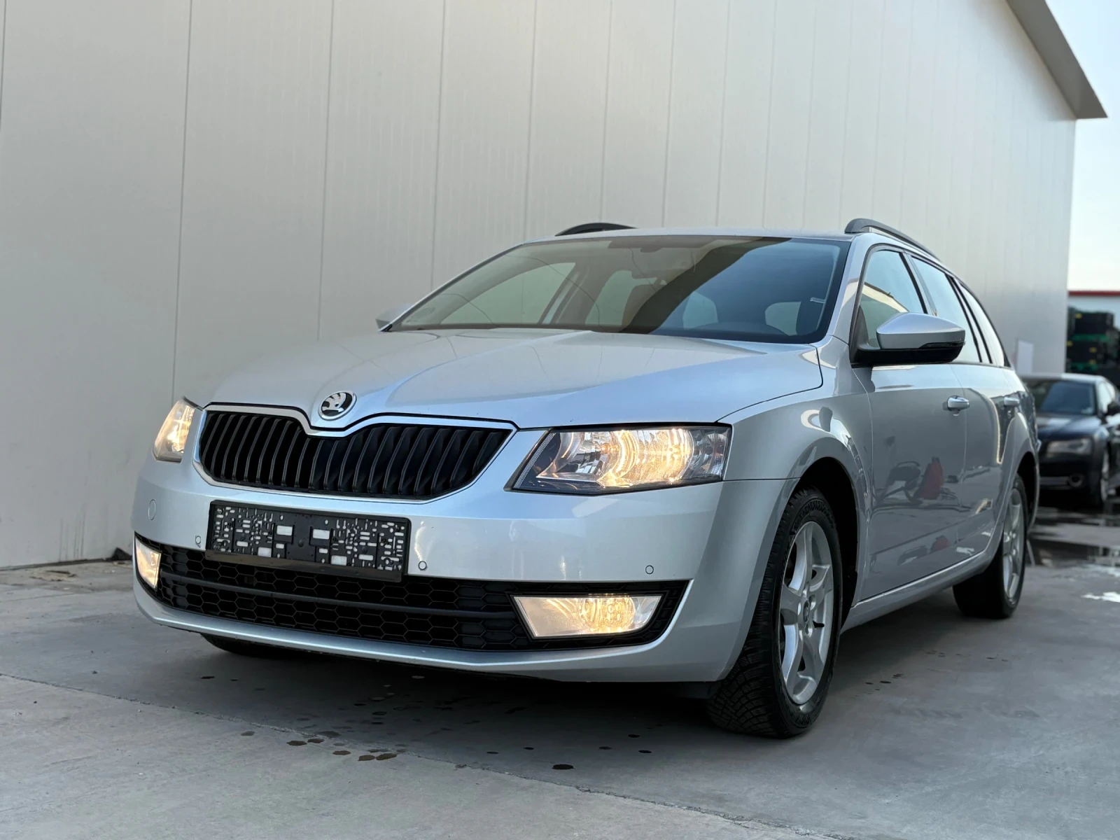 Skoda Octavia SportLine* 1.6 TDI* 110кс* Navi* EURO6 - изображение 2