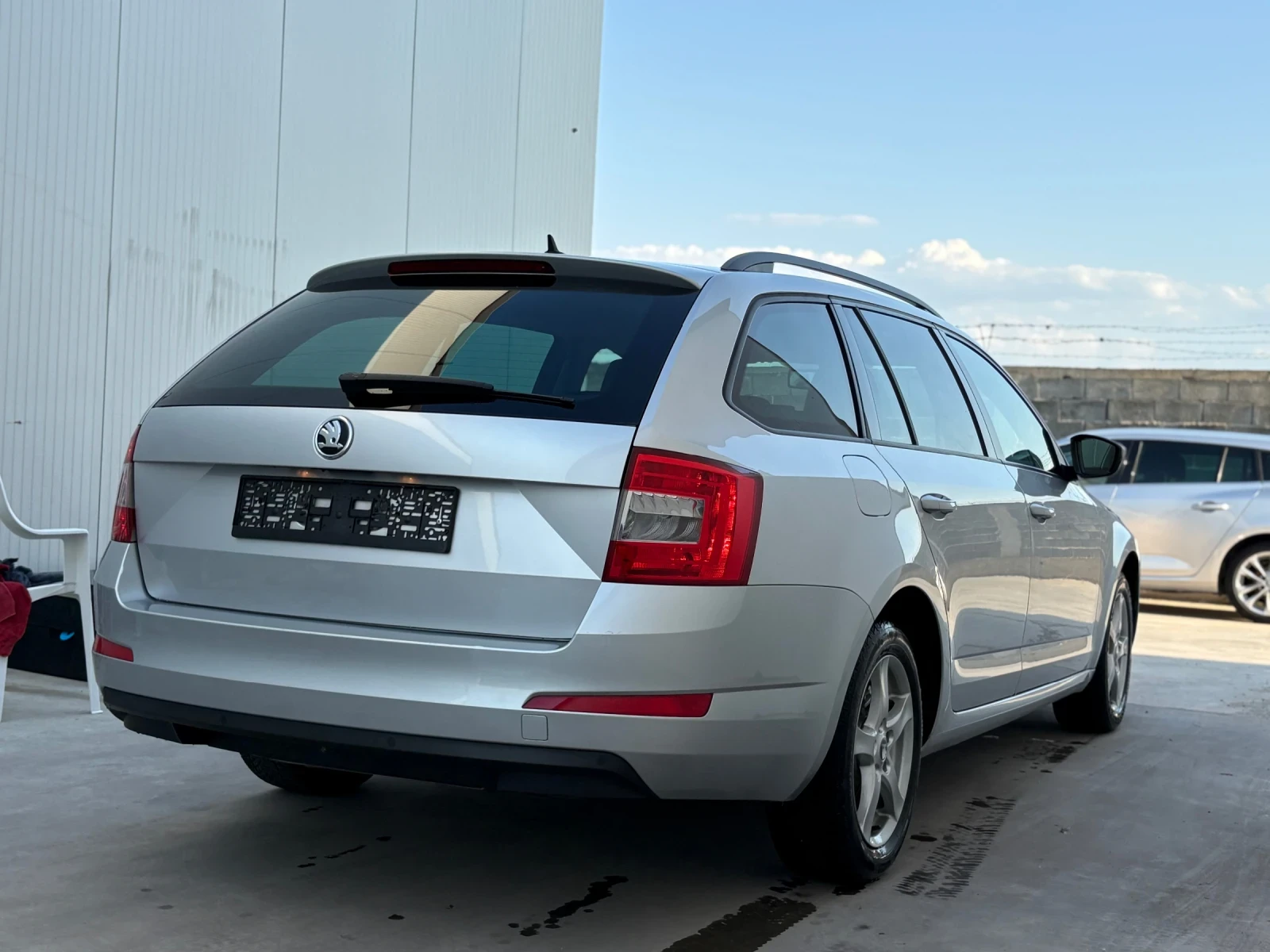 Skoda Octavia SportLine* 1.6 TDI* 110кс* Navi* EURO6 - изображение 4