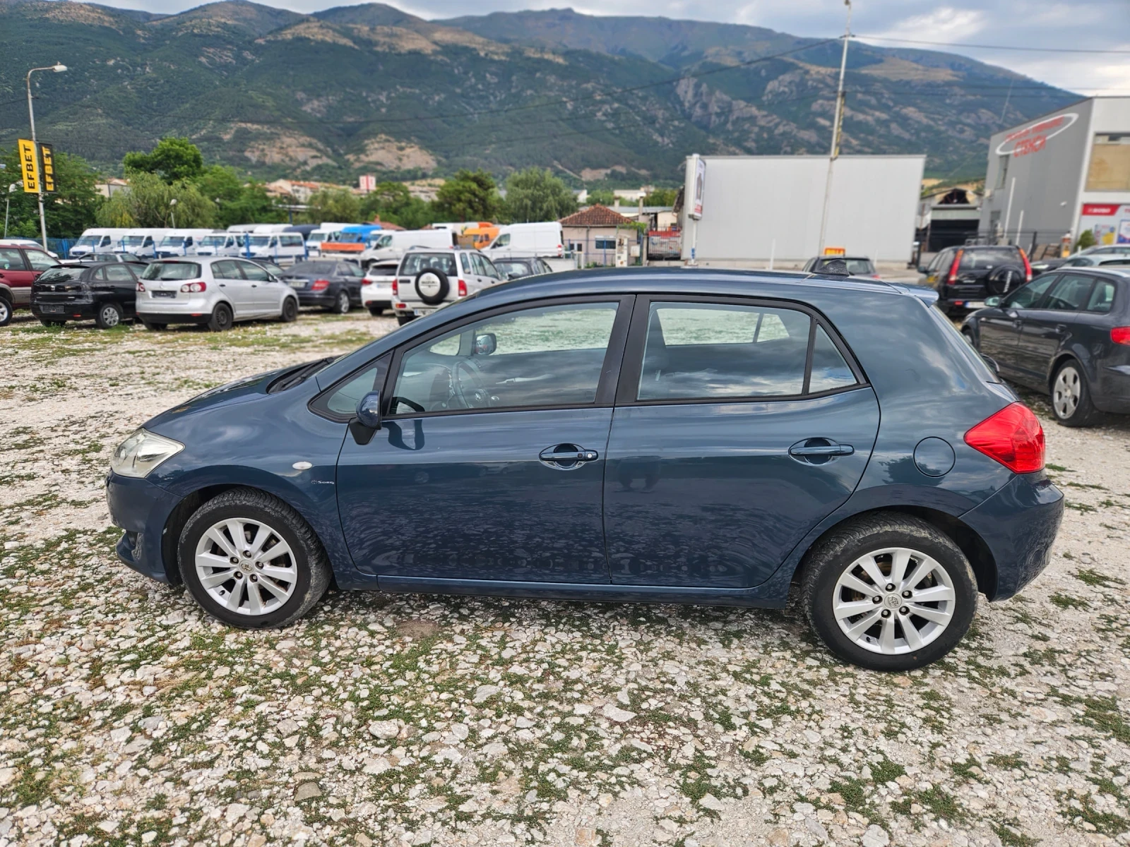 Toyota Auris 1.6/KEYLESS/EXECUTIVE  - изображение 3