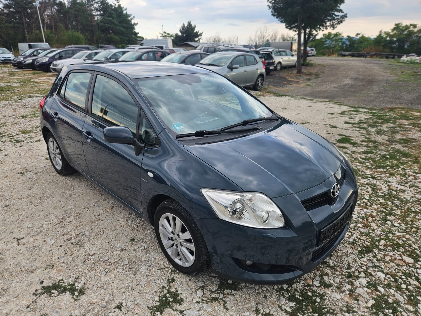 Toyota Auris 1.6/KEYLESS/EXECUTIVE  - изображение 8