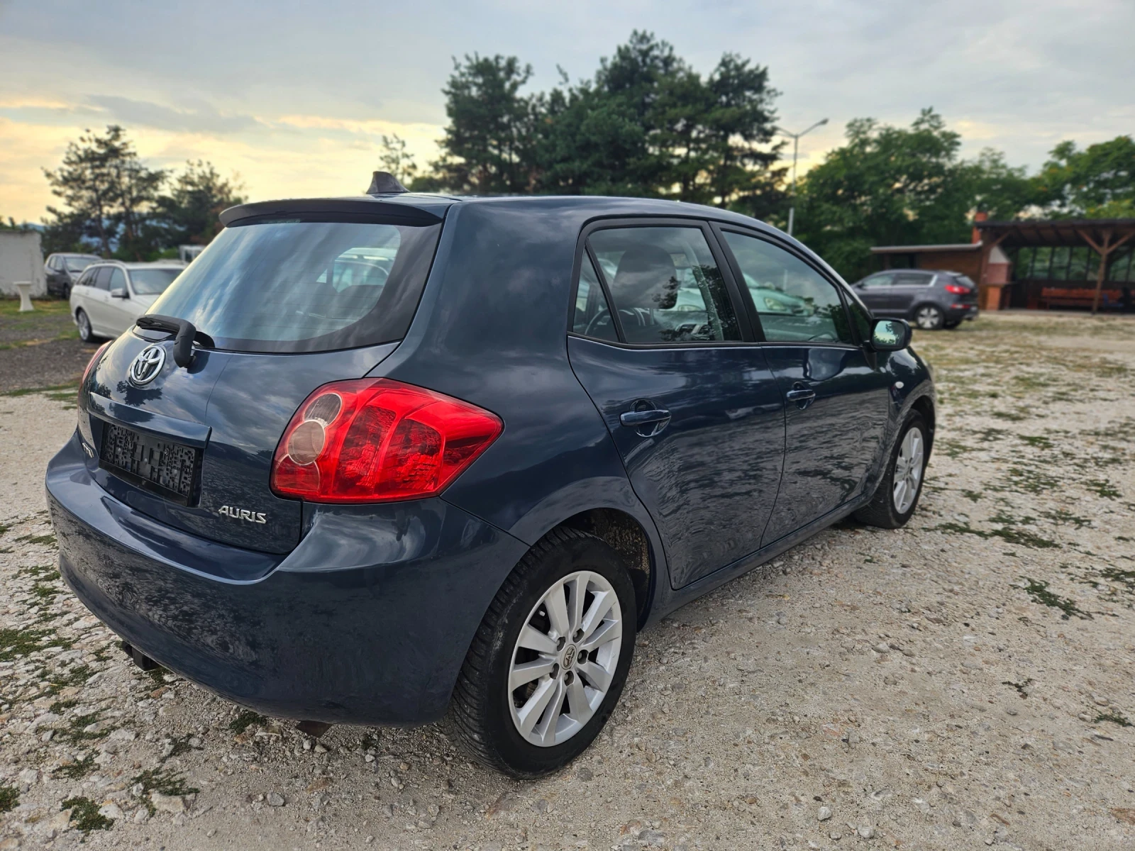 Toyota Auris 1.6/KEYLESS/EXECUTIVE  - изображение 6
