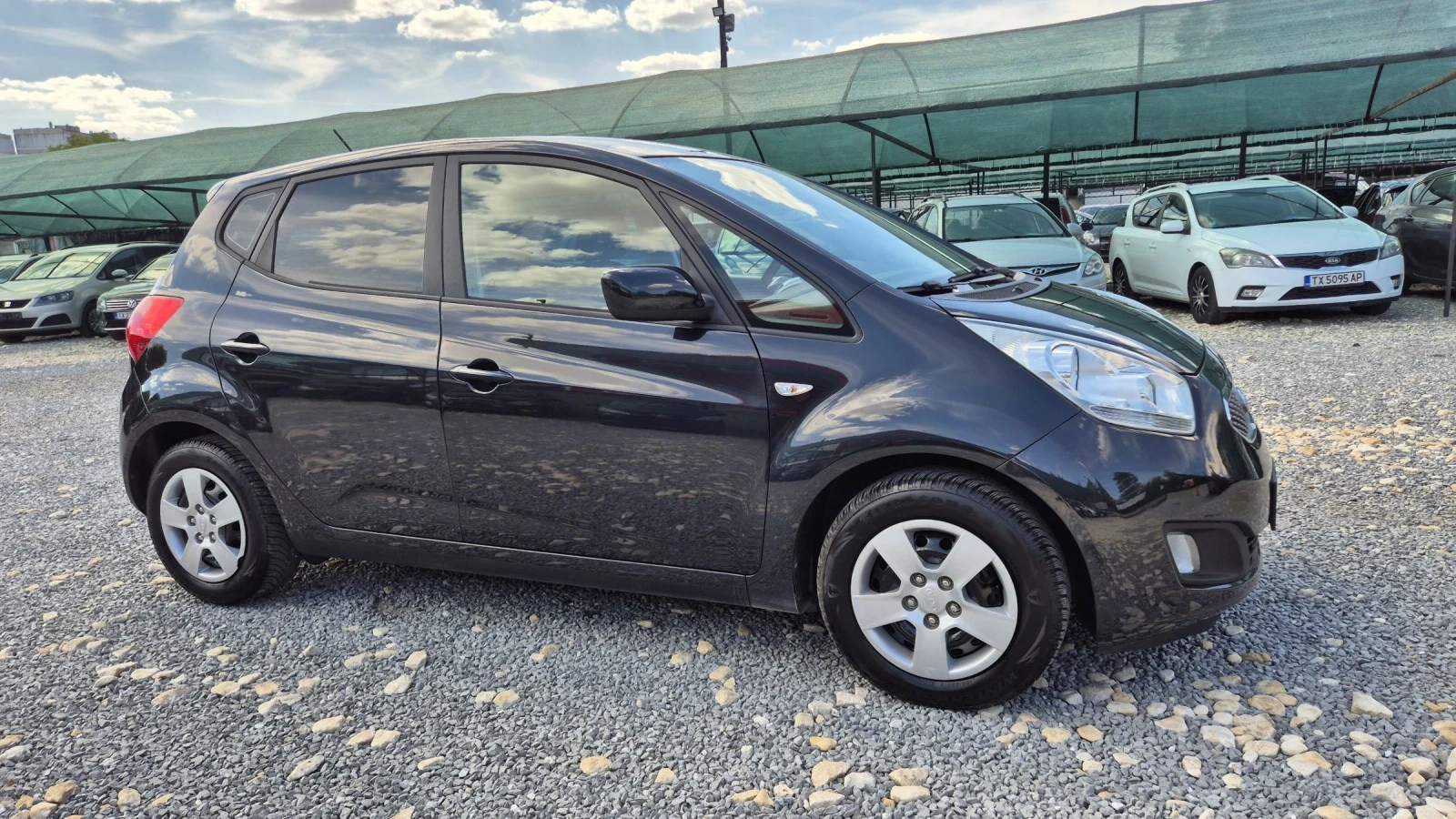 Kia Venga 1.4 - изображение 7