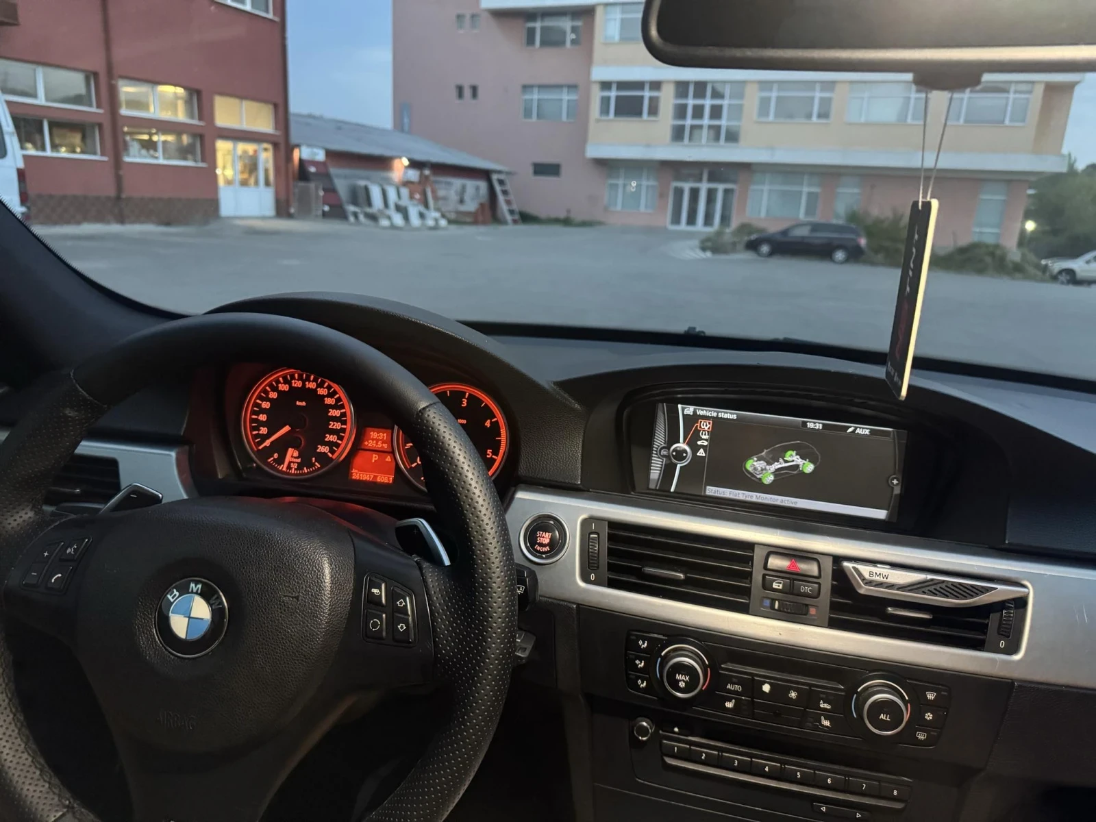 BMW 330  - изображение 4