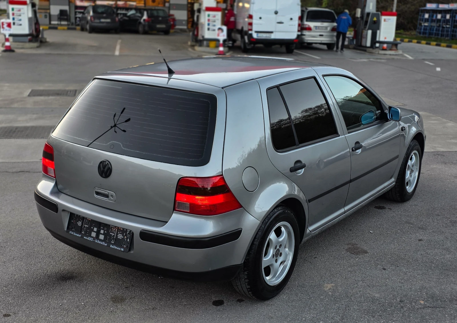 VW Golf 1.9TDI Klima - изображение 5