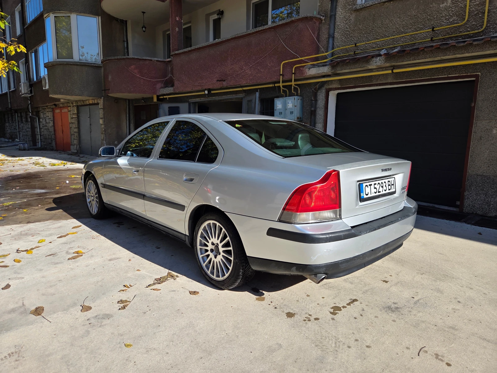 Volvo S60 2.0T - изображение 5