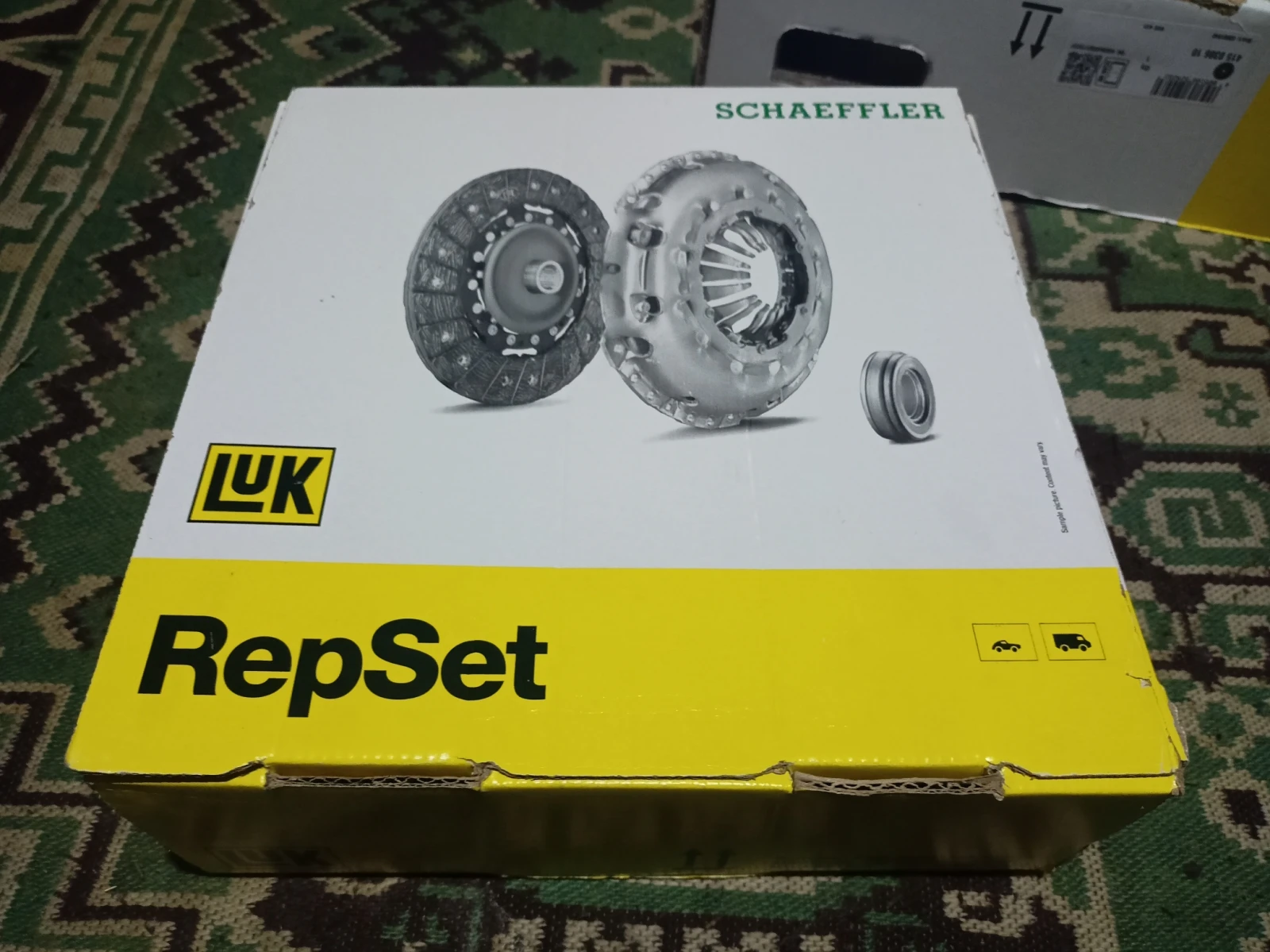 BMW 330 X drive  | Mobile.bg   11