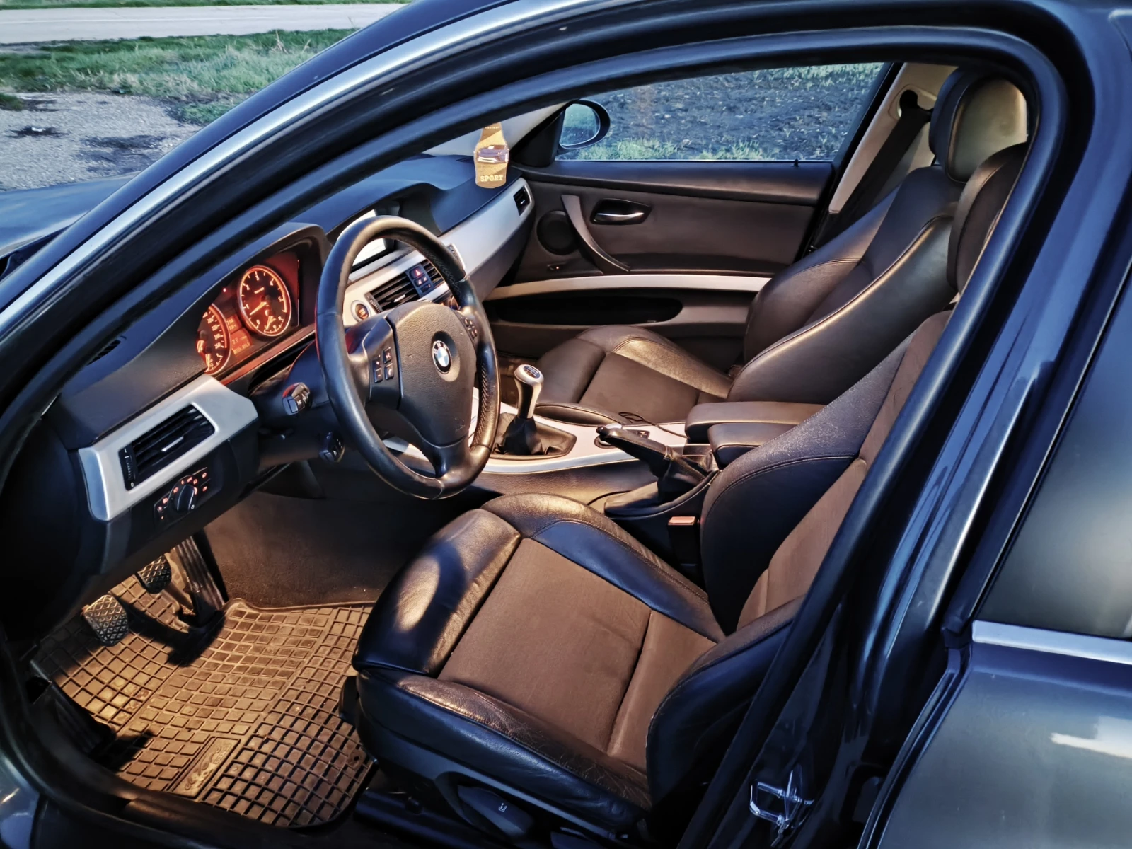 BMW 330 X drive  | Mobile.bg   4