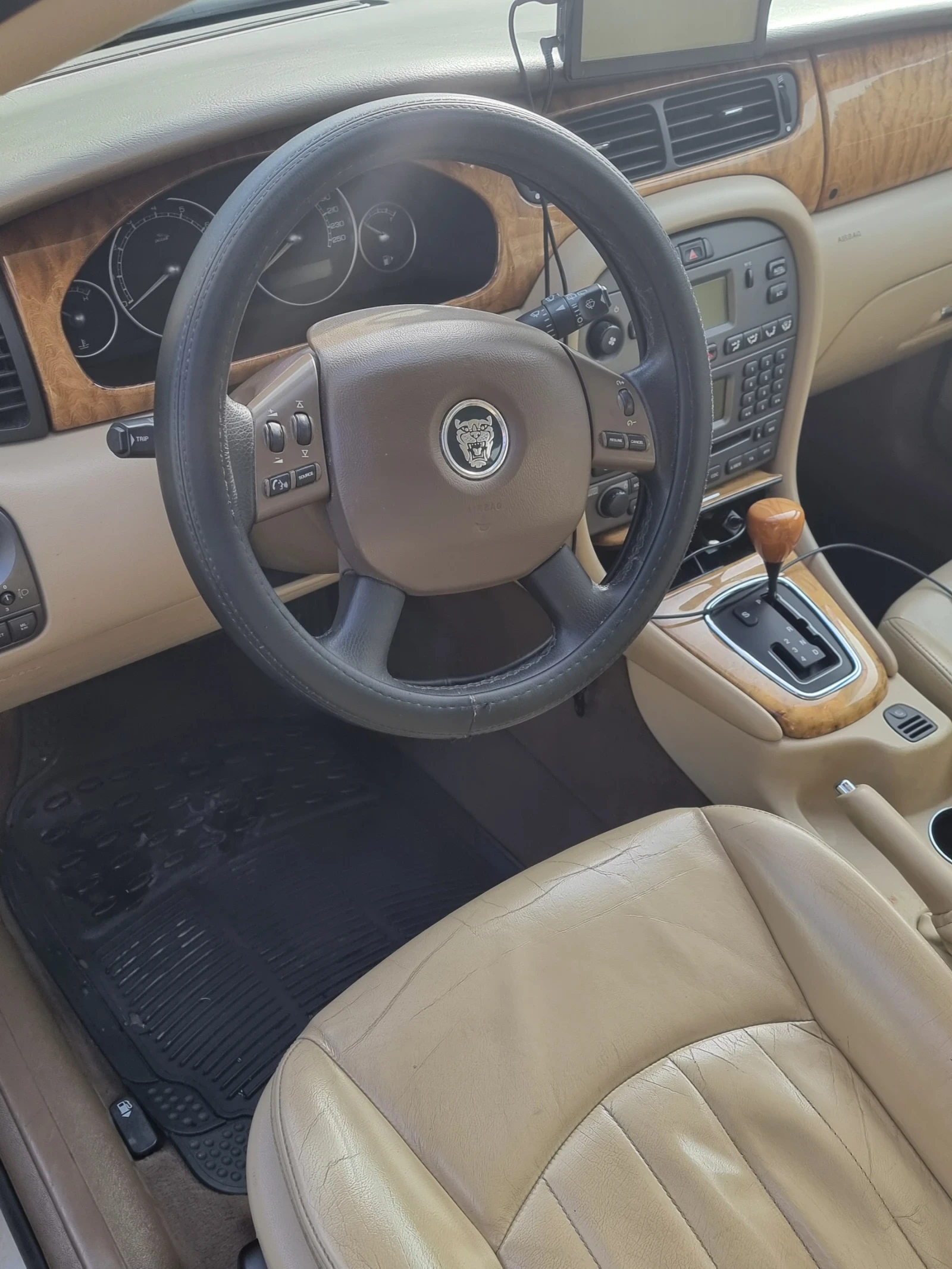 Jaguar X-type Комби - изображение 9