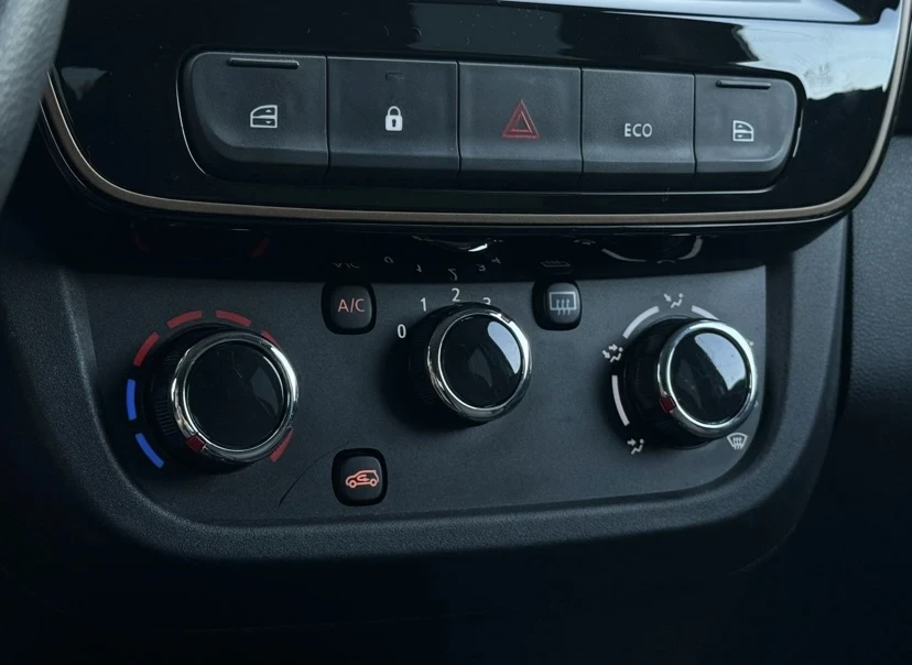 Dacia Spring 26500�� 12.2023� | Mobile.bg � ����������� 10