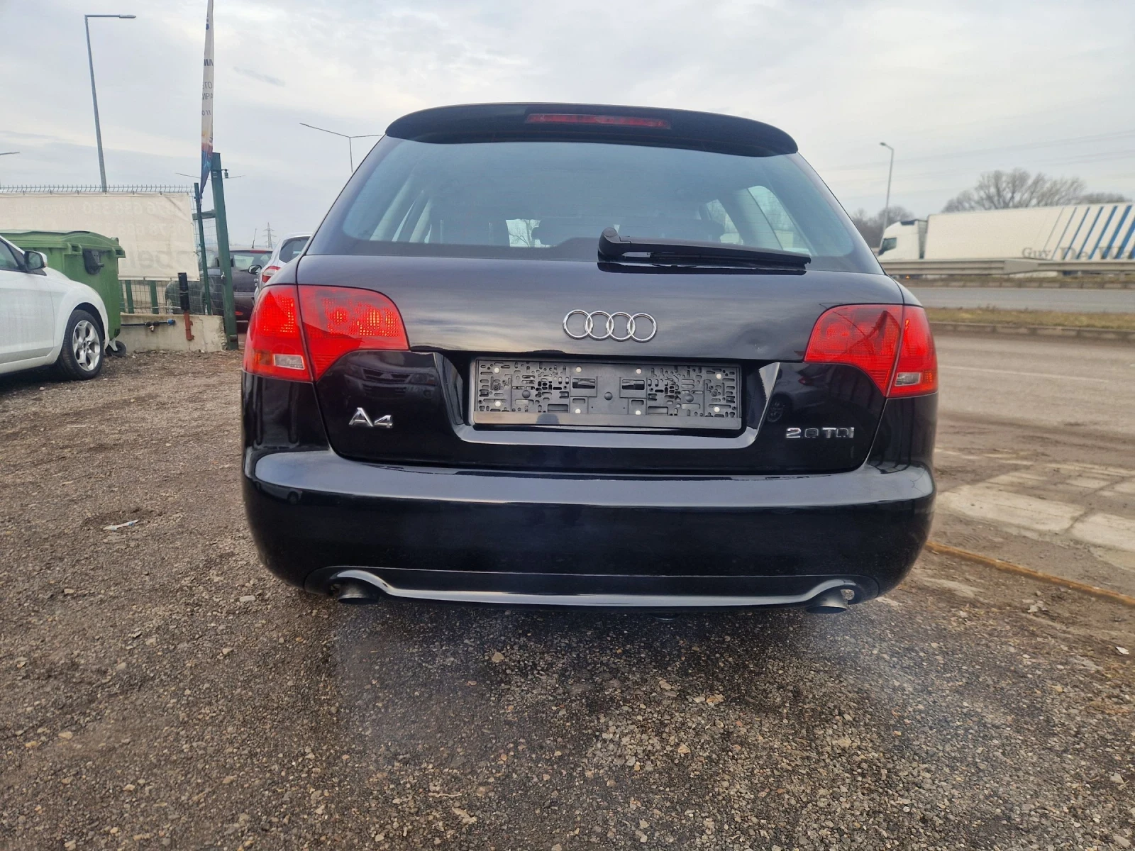 Audi A4 2.0TDI 170HP. S-LINE ITALIA - изображение 3