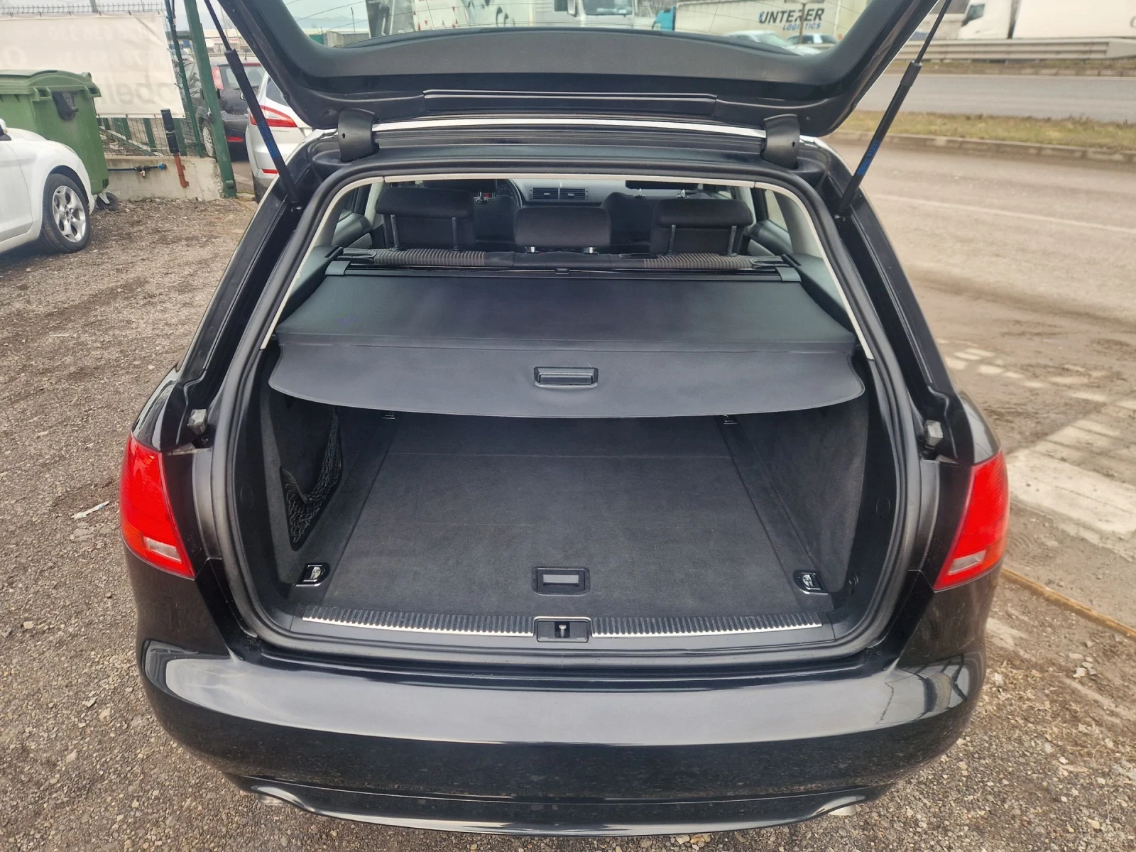 Audi A4 2.0TDI 170HP. S-LINE ITALIA - изображение 6